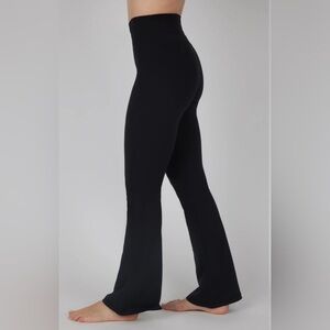 Yogalicious Flare Leggings (yoga pants for us millennials and older🤪)